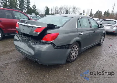 2011 Toyota Avalon Limited из США, поврежденный, VIN 4T1BK3DB8BU385704